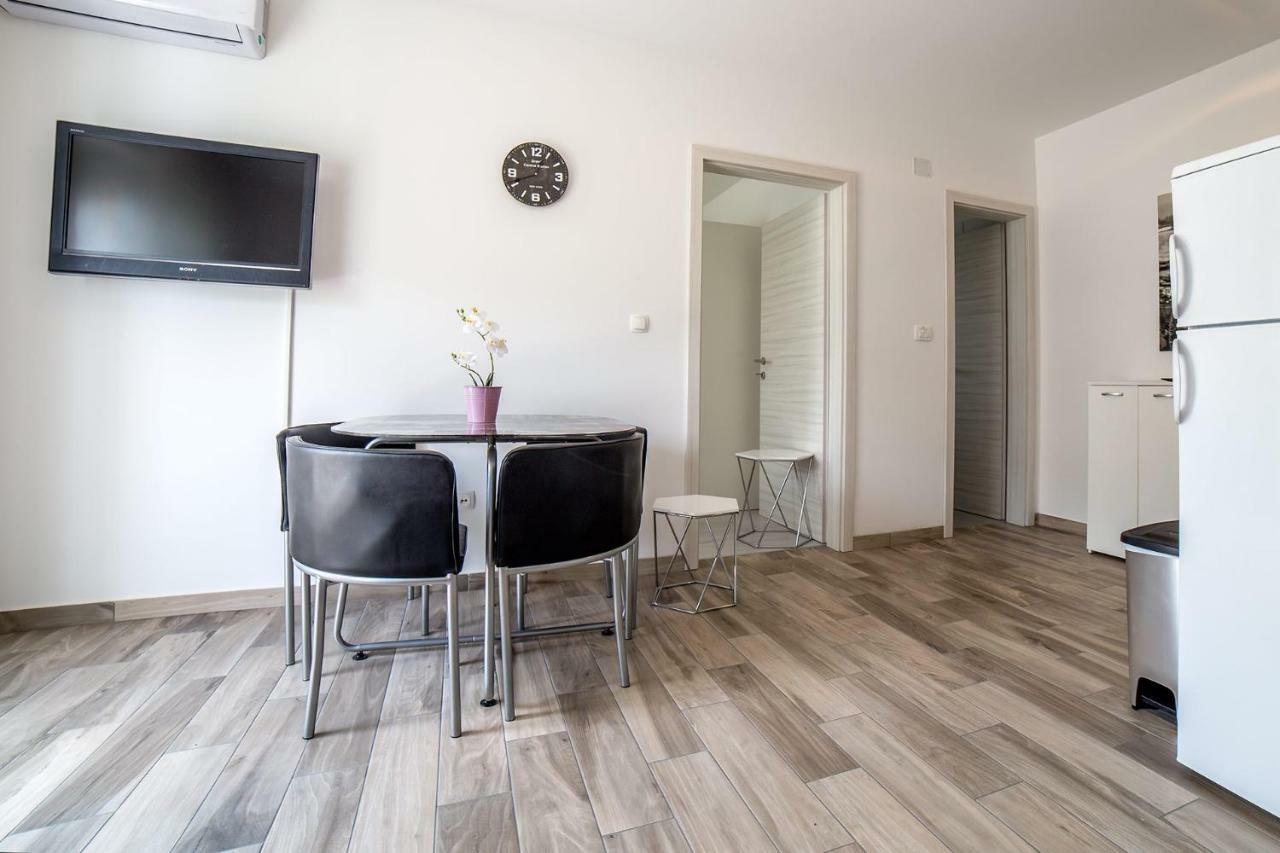 Апартаменты Studio Apartman Nina Риека Экстерьер фото